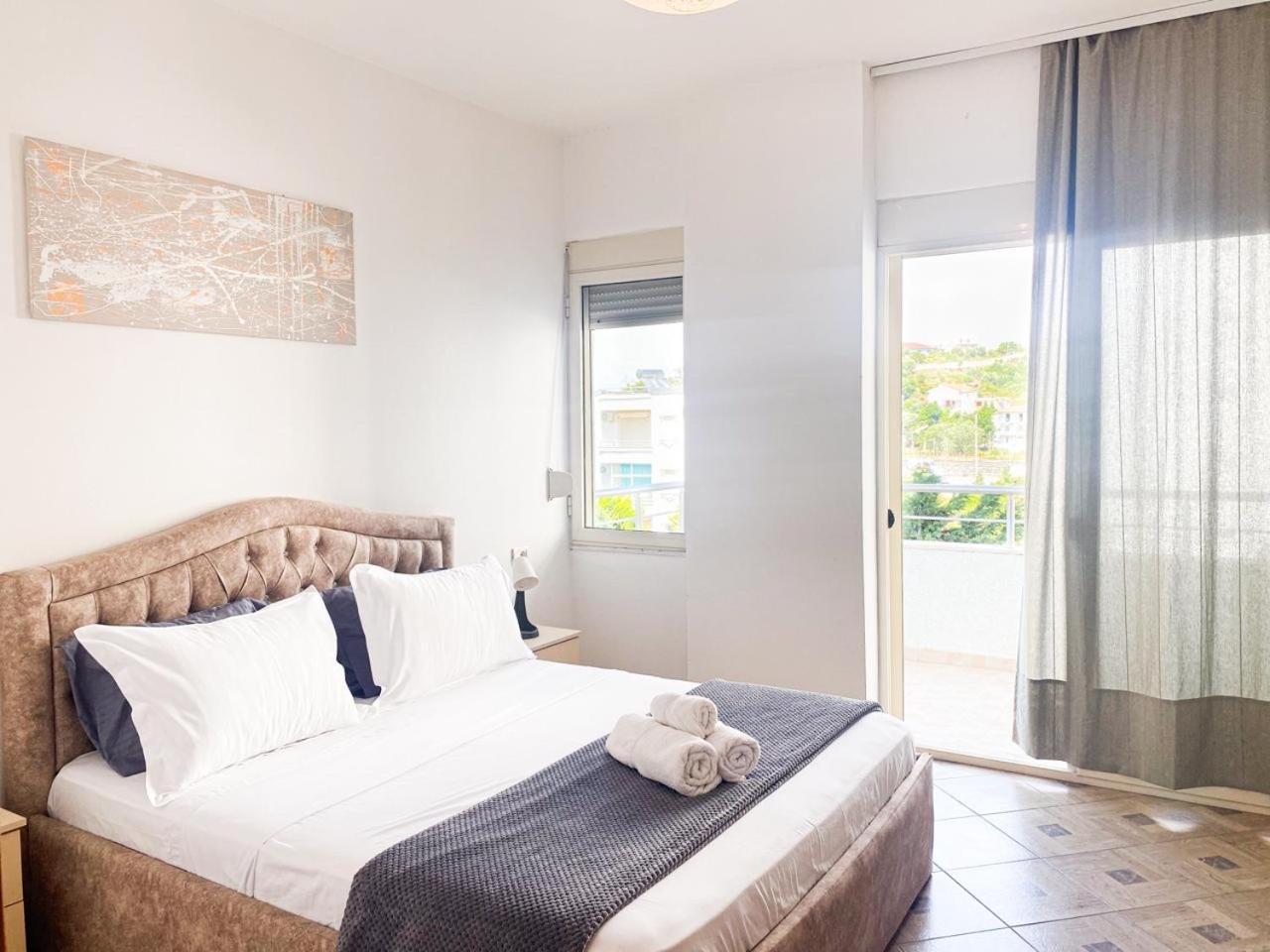 Lunasol Seaside Apartments Durres Exterior photo